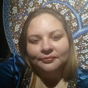 Meet your Posher, Marcia